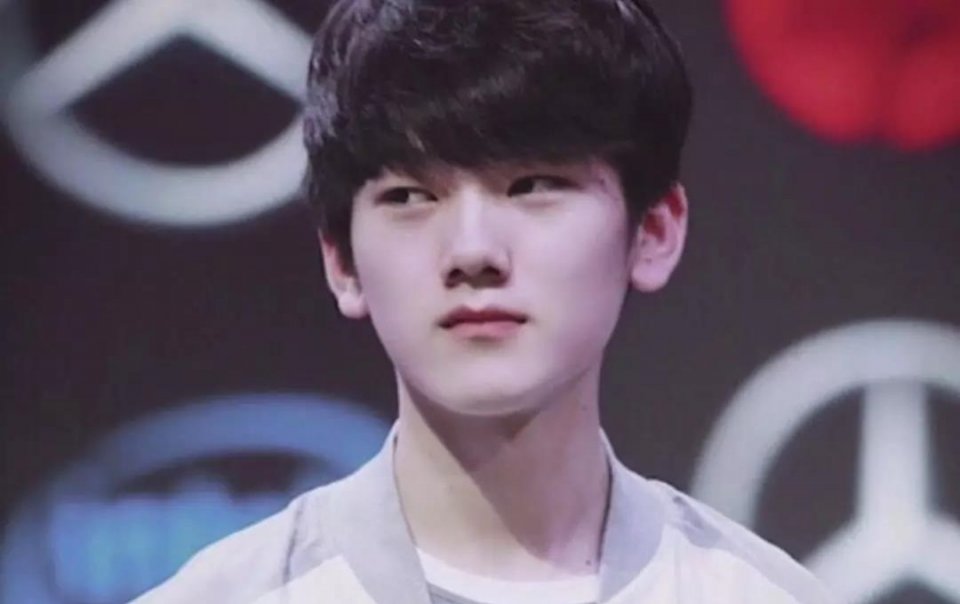 【lpl战报】LNG 2-0 EDG：Doinb飞机伤害爆炸 EDG葬送好局