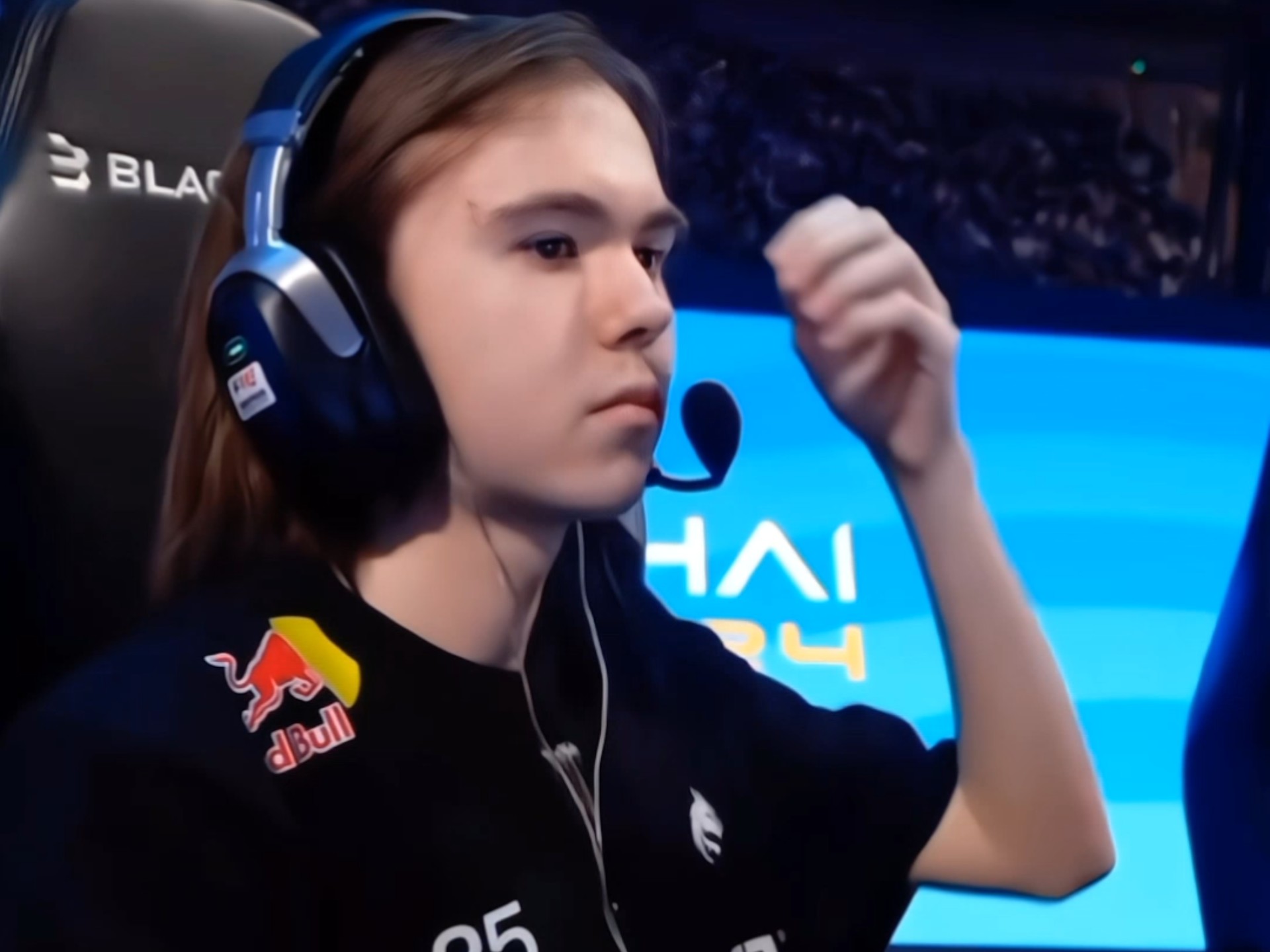 【赛后战报】痛击老队友！BLG让一追二战胜WBG